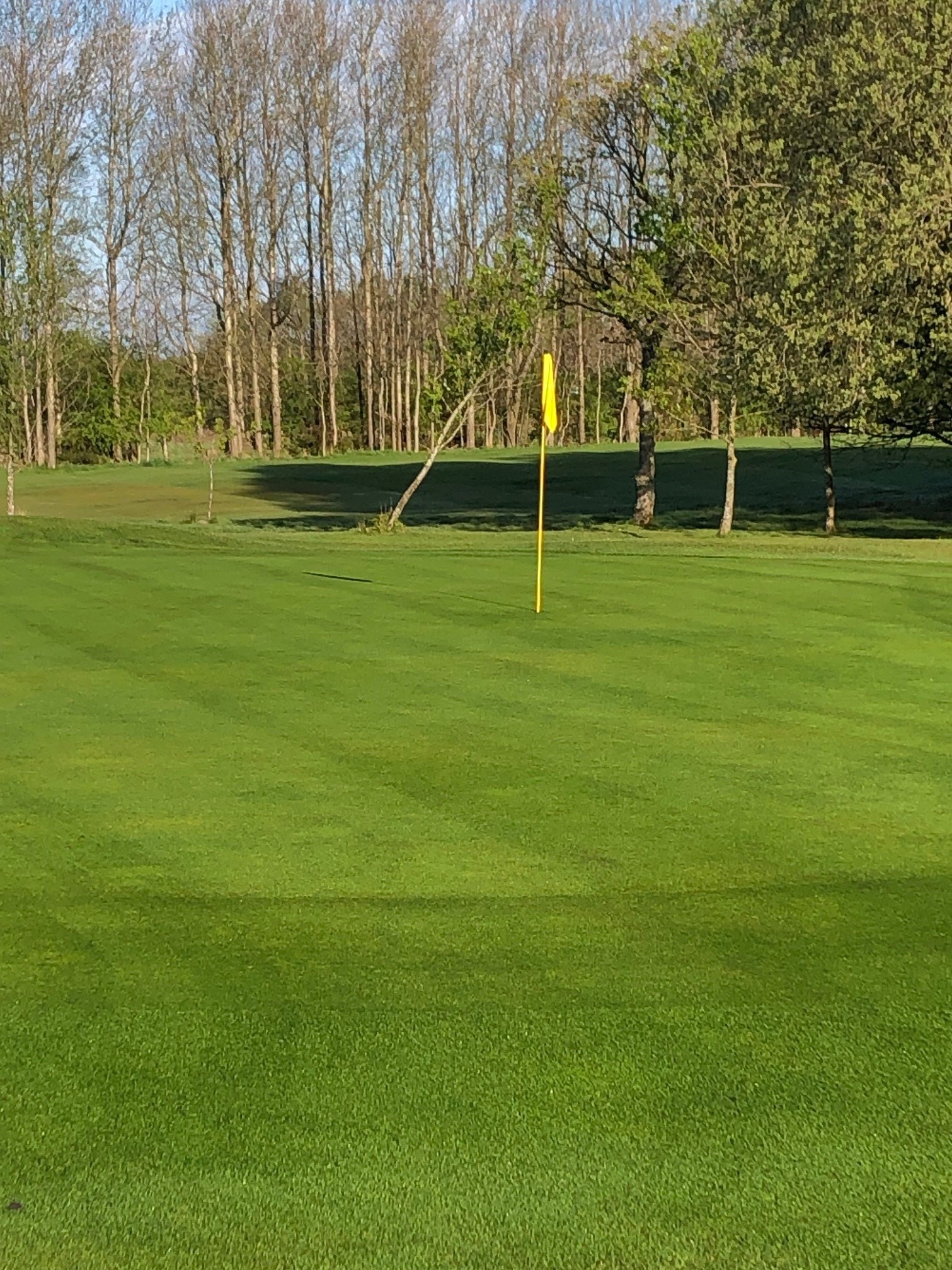 Relatively quiet start to the week.